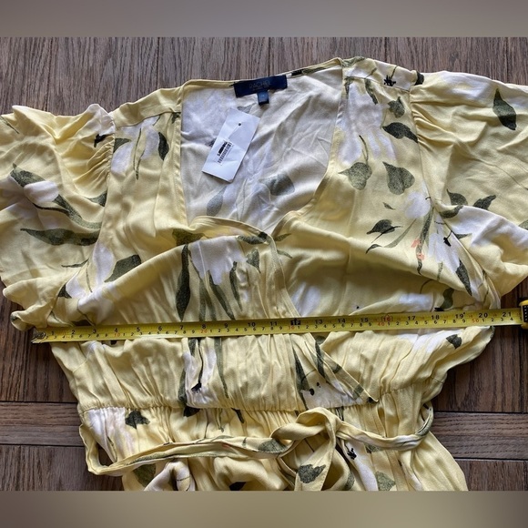 Rachel Roy Plus Size Midi Yellow Floral Dress Flutter Sleeve Faux Wrap Size 1X - Picture 7 of 9